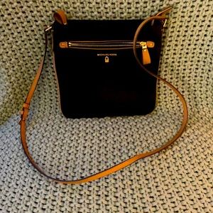 Michael Kors crossbody!